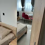 Debbies 8 塞萨洛尼基