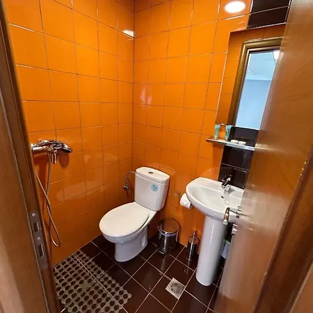 Debbies 8 * Thessaloníki