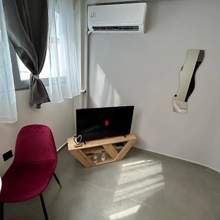 Debbies 8 Apartament *