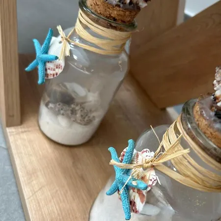 Debbies 8 Салоники